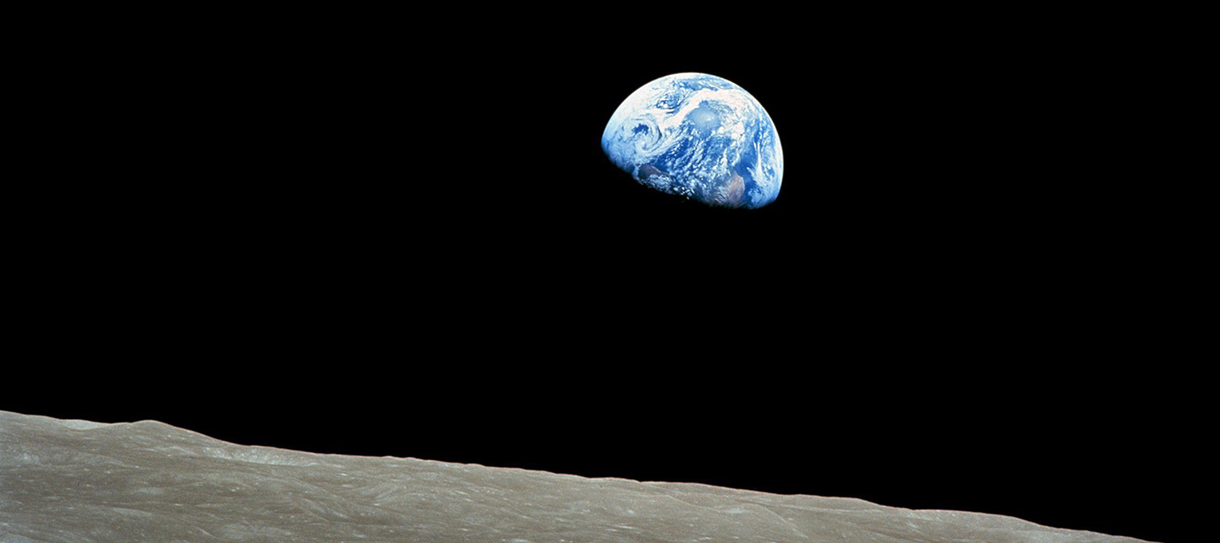 お月さまはどこから来たの? 宇宙から見た地球